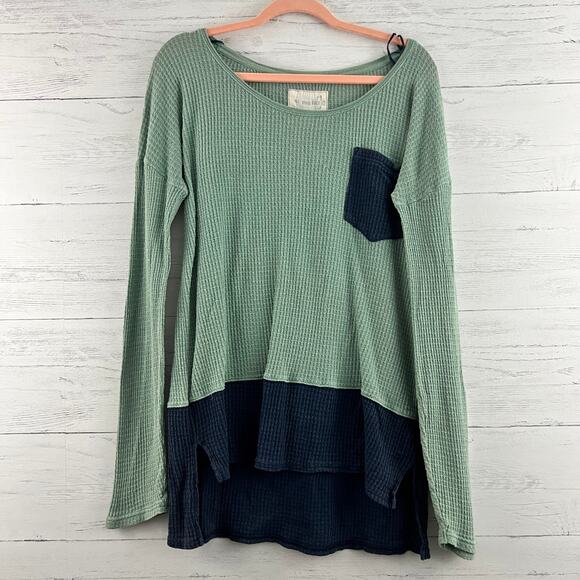 We the Free Color Block Green and Blue Colorblock Waffle Knit Top Size M - Picture 1 of 8